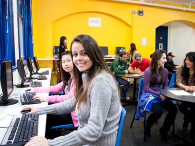 General English Semi-Intensive (Morning & Afternoon)